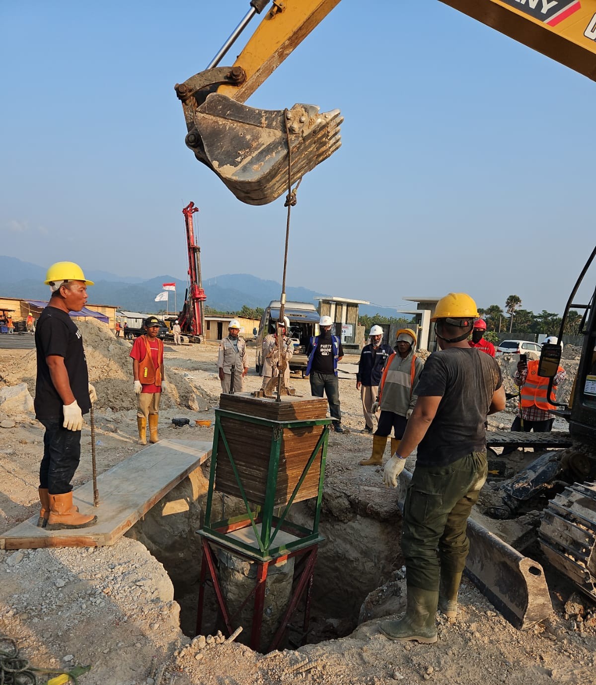 Aktivitas pengujian geoteknik CV. Laksana Surya Tama